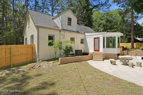 4084 Youngs Road Southern Pines NC 28387