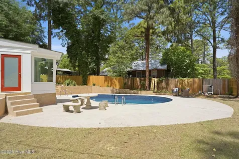 4084 Youngs Road Southern Pines NC 28387