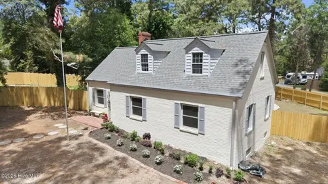 4084 Youngs Road Southern Pines NC 28387