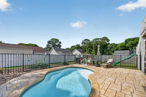131 NE 15th Street Oak Island NC 28465