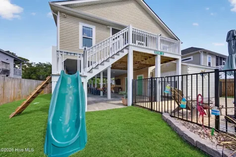 131 NE 15th Street Oak Island NC 28465
