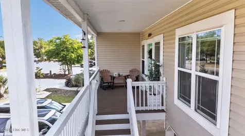 131 NE 15th Street Oak Island NC 28465
