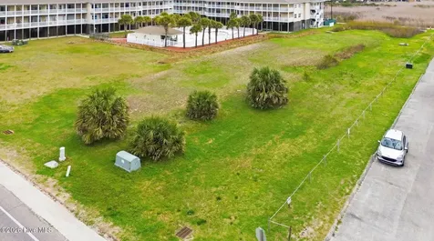 120 SE 58th Street Oak Island NC 28465