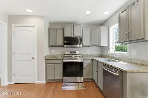 6104 Blue Ray Drive Leland NC 28451