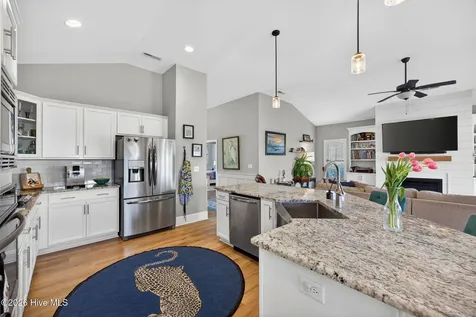 5646 Claremont Court Wilmington NC 28409