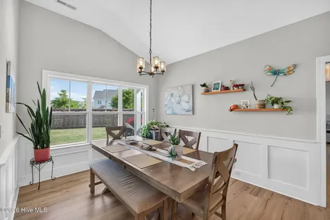 5646 Claremont Court Wilmington NC 28409