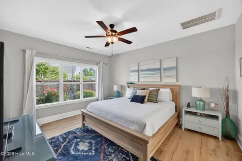 5646 Claremont Court Wilmington NC 28409