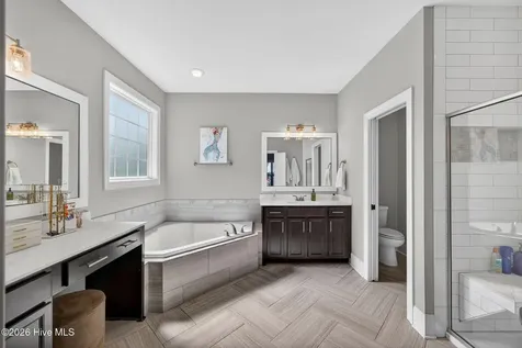 5646 Claremont Court Wilmington NC 28409