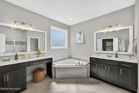 5646 Claremont Court Wilmington NC 28409
