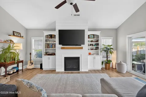 5646 Claremont Court Wilmington NC 28409