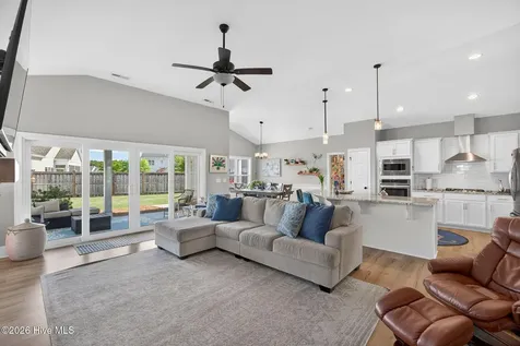 5646 Claremont Court Wilmington NC 28409
