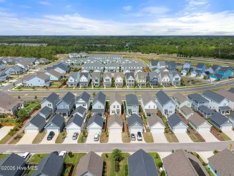824 Edgerton Drive Wilmington NC 28412