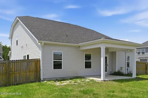 903 Courthouse Crossing Jacksonville NC 28546