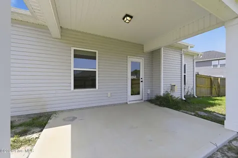 903 Courthouse Crossing Jacksonville NC 28546