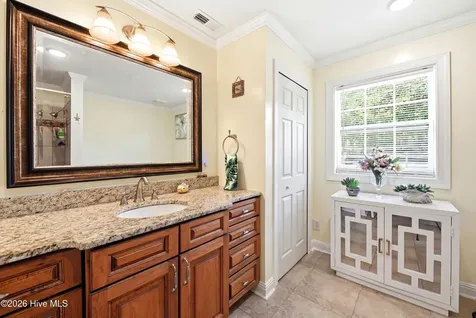 502 Voltaire Place Wilmington NC 28412