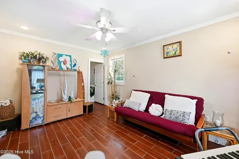 502 Voltaire Place Wilmington NC 28412