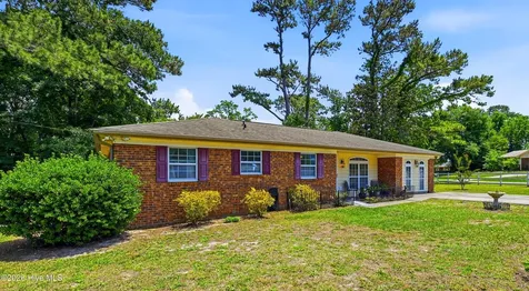 502 Voltaire Place Wilmington NC 28412