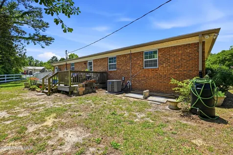 502 Voltaire Place Wilmington NC 28412