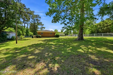 502 Voltaire Place Wilmington NC 28412