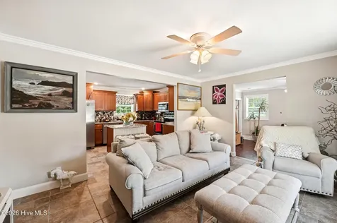 502 Voltaire Place Wilmington NC 28412
