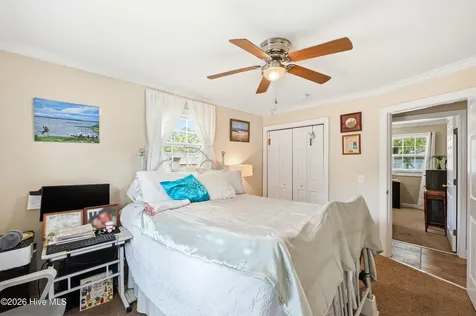 502 Voltaire Place Wilmington NC 28412
