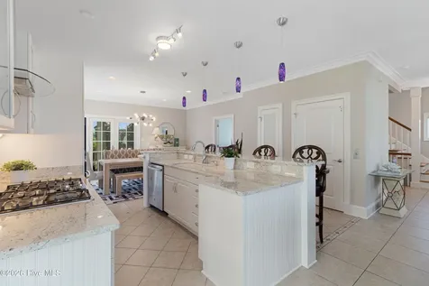 223 Sound Side Drive Atlantic Beach NC 28512