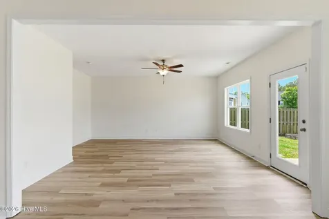 1429 Lewis Landing Avenue Wilmington NC 28405