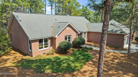 92 Sakonnet Trail Pinehurst NC 28374