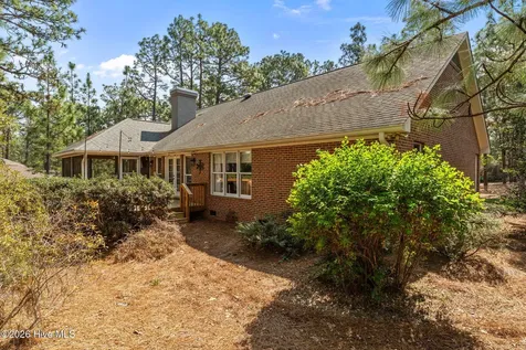 92 Sakonnet Trail Pinehurst NC 28374