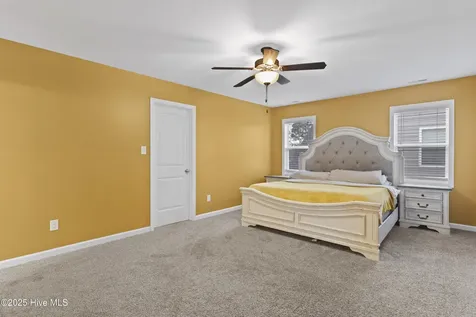 304 E Franck Street Richlands NC 28574