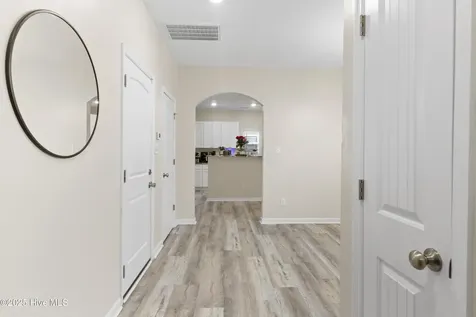 304 E Franck Street Richlands NC 28574