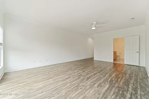 71 Court Street Jacksonville NC 28540