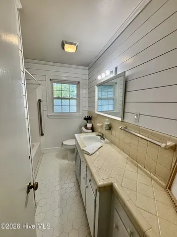 2104 Charles Boulevard Greenville NC 27858