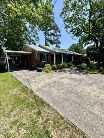 2104 Charles Boulevard Greenville NC 27858