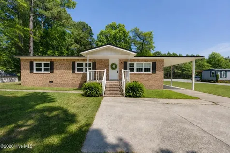 1995 Bear Trap Road Williamston NC 27892