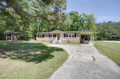 1995 Bear Trap Road Williamston NC 27892