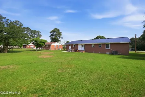 755 Central Avenue Kinston NC 28504