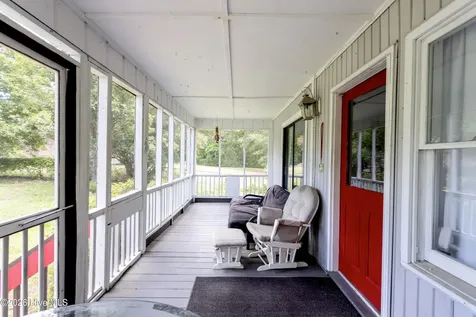 408 Old Folkstone Road Holly Ridge NC 28445