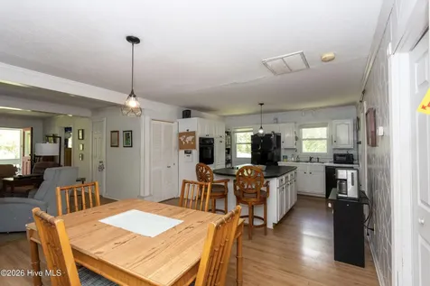 408 Old Folkstone Road Holly Ridge NC 28445