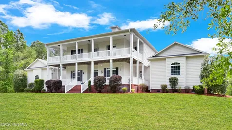 1016 Wiley Gaskins Road Grifton NC 28530