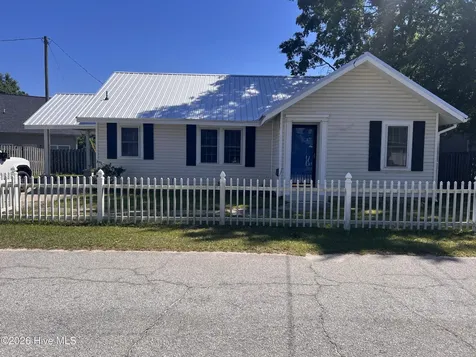 223 Holt Street Thomson GA 30824