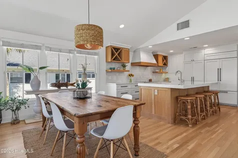 30 W Greensboro Street Wrightsville Beach NC 28480