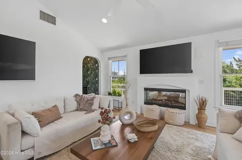 30 W Greensboro Street Wrightsville Beach NC 28480