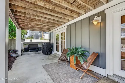 30 W Greensboro Street Wrightsville Beach NC 28480