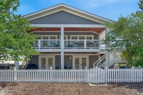 30 W Greensboro Street Wrightsville Beach NC 28480