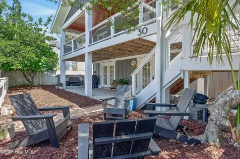 30 W Greensboro Street Wrightsville Beach NC 28480