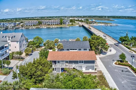 30 W Greensboro Street Wrightsville Beach NC 28480