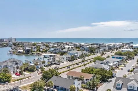 30 W Greensboro Street Wrightsville Beach NC 28480