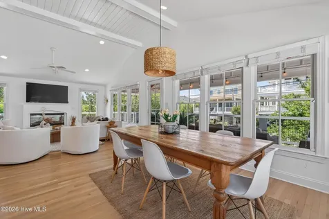 30 W Greensboro Street Wrightsville Beach NC 28480