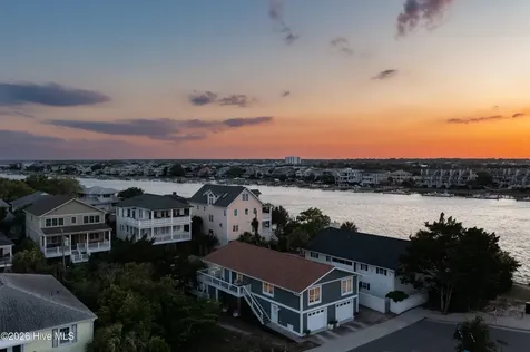 30 W Greensboro Street Wrightsville Beach NC 28480